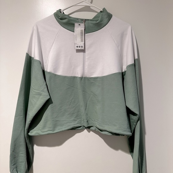 Workout Set - Picture 2 of 3